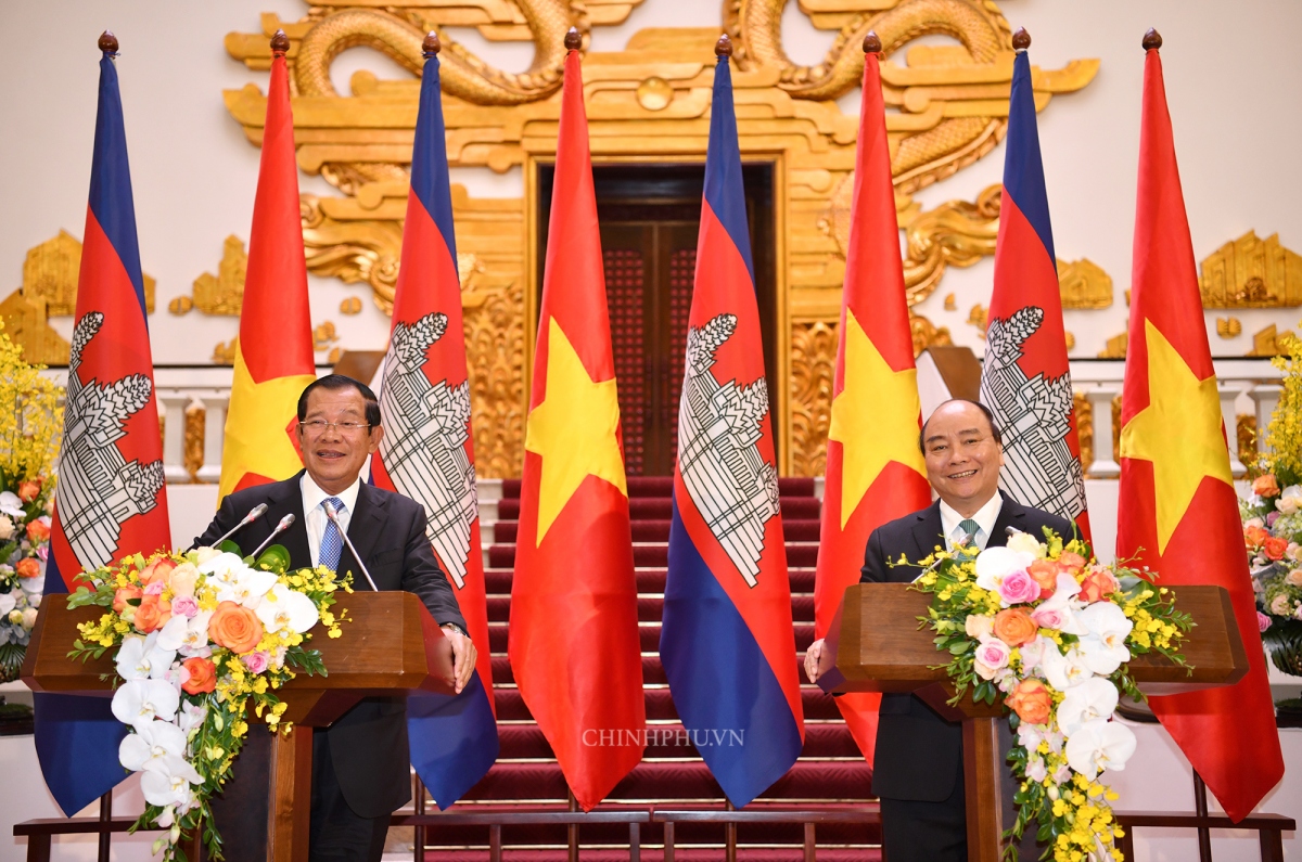 Giữ gìn, vun đắp quan hệ Việt Nam-Campuchia mãi mãi xanh tươi, đời đời bền vững
